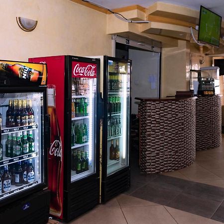 Diamonds Hotel Kampala Ngoại thất bức ảnh