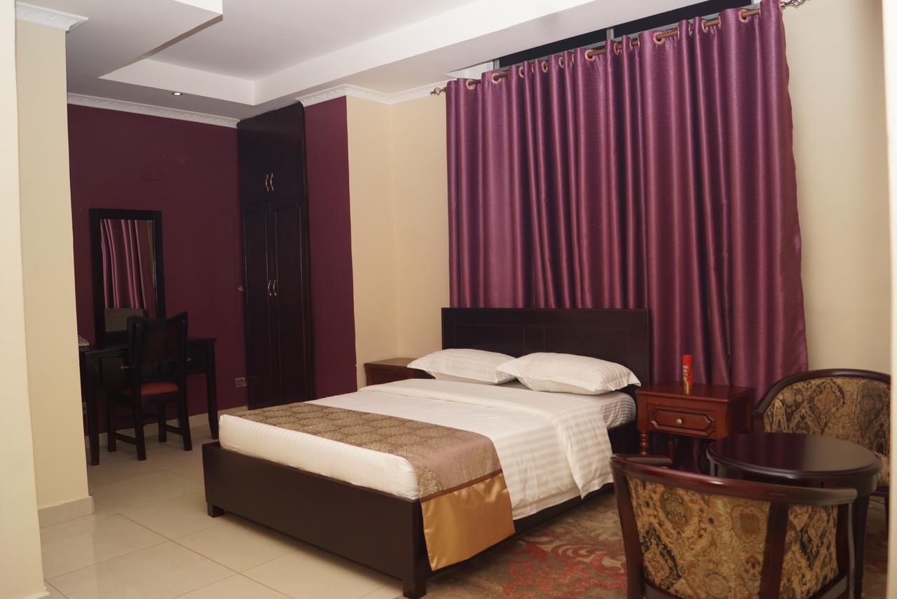 Diamonds Hotel Kampala Ngoại thất bức ảnh