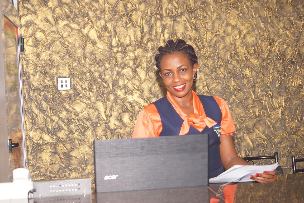 Diamonds Hotel Kampala Ngoại thất bức ảnh