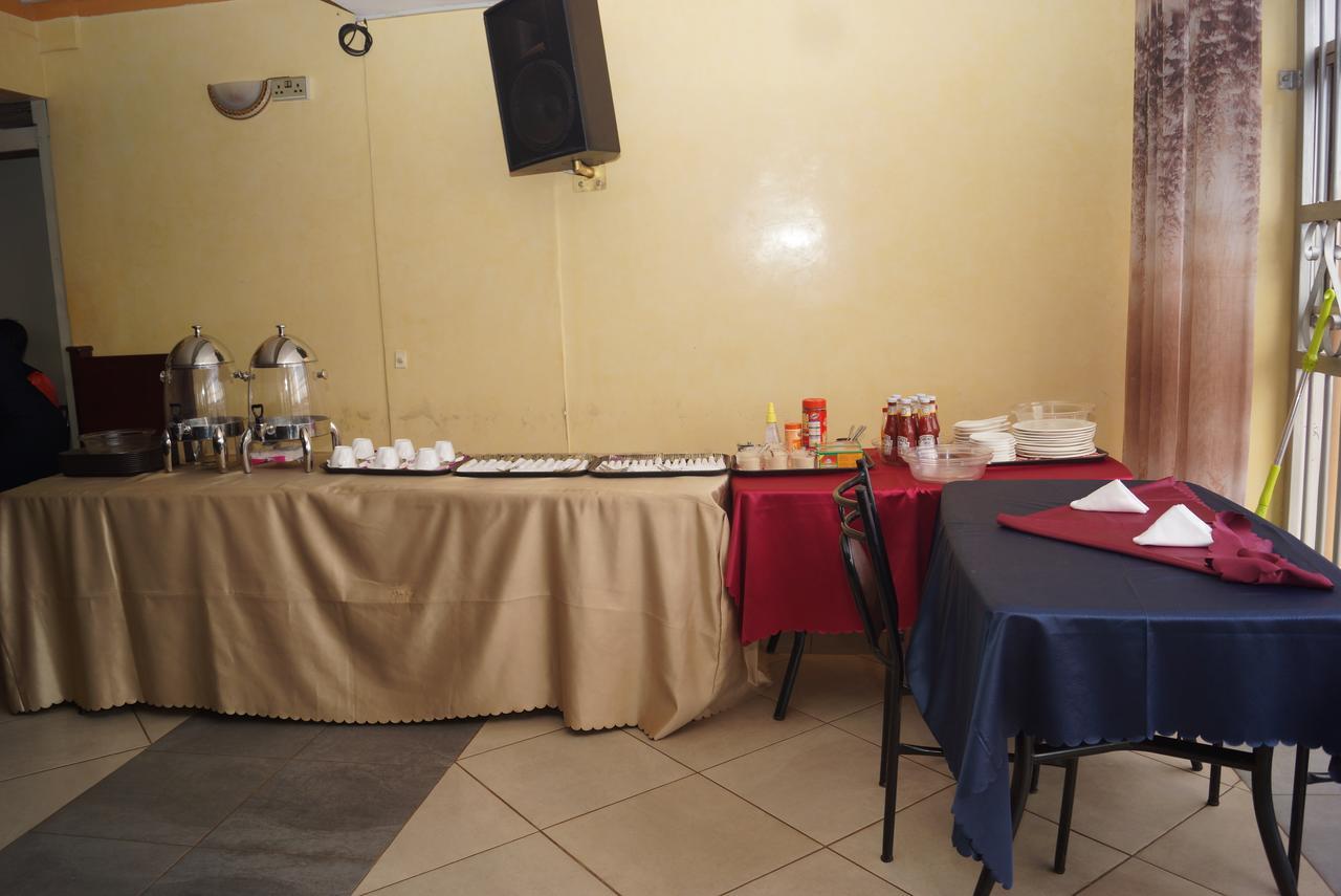 Diamonds Hotel Kampala Ngoại thất bức ảnh