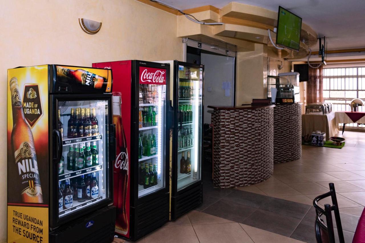 Diamonds Hotel Kampala Ngoại thất bức ảnh